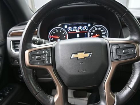 Used 2021 Chevrolet Suburban High Country AWD/4WD image 8