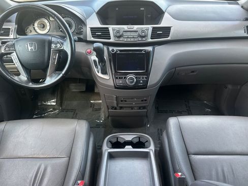 Used 2016 Honda Odyssey Touring Elite image 13