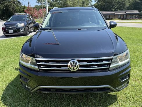 Used 2019 Volkswagen Tiguan SEL FWD image 3