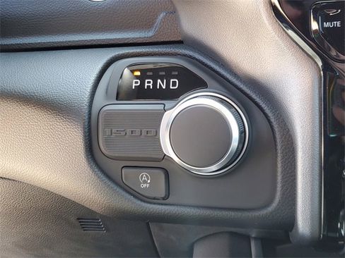 New 2025 RAM 1500 Big Horn image 28