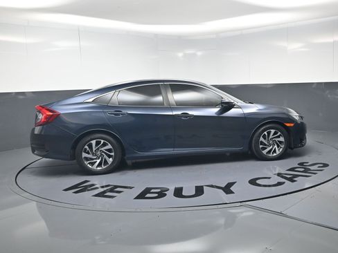 Used 2016 Honda Civic EX image 10