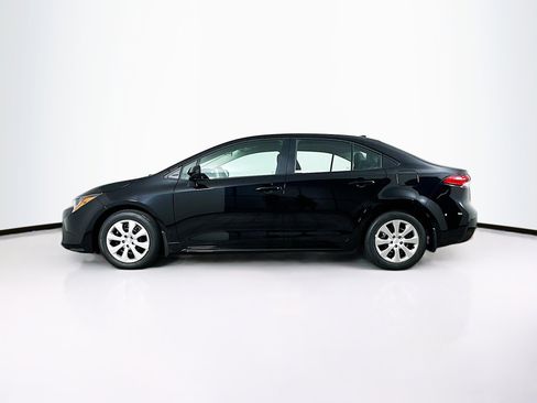 Used 2026 Toyota Corolla LE FWD image 4