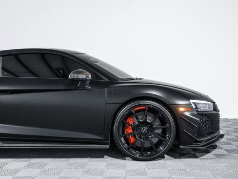 Used 2023 Audi R8 V10 GT image 3