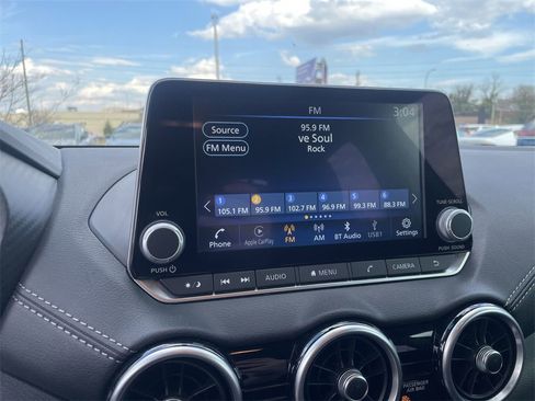 Used 2024 Nissan Sentra SV image 11