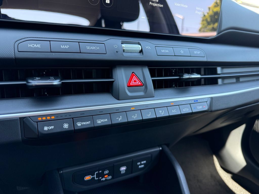 New 2026 Kia K4 FWD image 28