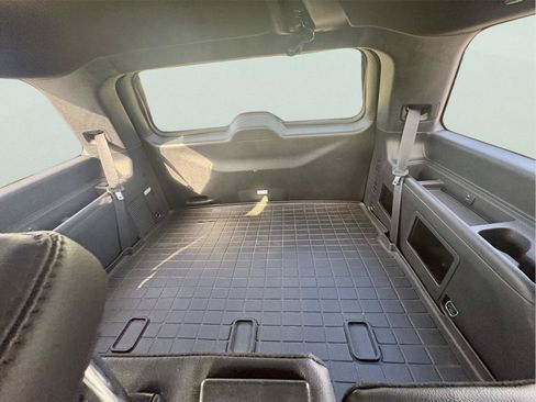 Used 2021 Ford Expedition XLT RWD image 14