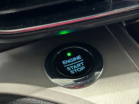 Used 2021 Ford Explorer XLT w/ Equipment Group 202A image 49