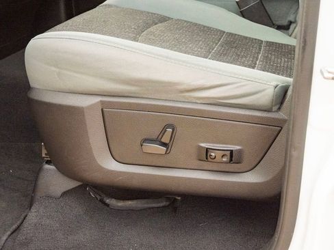 Used 2019 RAM 1500 Classic Warlock w/ Luxury Group image 25