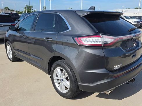 Used 2017 Ford Edge SEL w/ Equipment Group 201A AWD/4WD image 3
