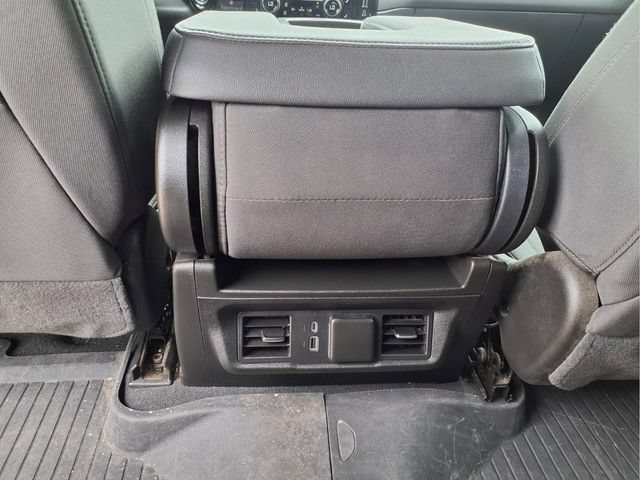 Used 2025 Chevrolet Silverado 2500 LT AWD/4WD image 16
