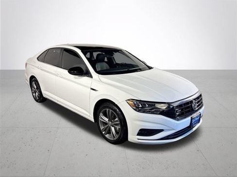 Used 2021 Volkswagen Jetta R-Line FWD image 4