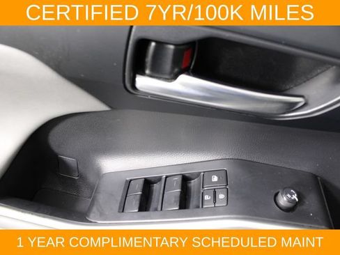 Used 2023 Toyota Highlander XLE FWD image 16