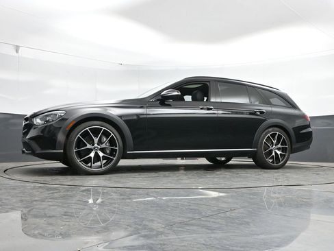 Used 2022 Mercedes-Benz E 450 4MATIC All-Terrain Wagon image 45