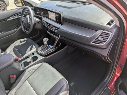 Certified 2024 Kia Seltos SX image 13