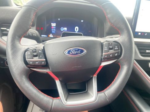 Used 2025 Ford Explorer ST-Line AWD/4WD image 15