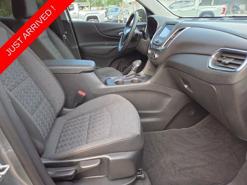 Used 2024 Chevrolet Equinox LT FWD image 14
