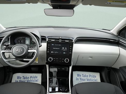 Certified 2024 Hyundai Tucson SE AWD/4WD image 16