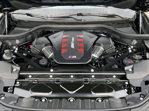 New 2026 BMW X5 M Competition w/ Executive Package AWD/4WD image 16