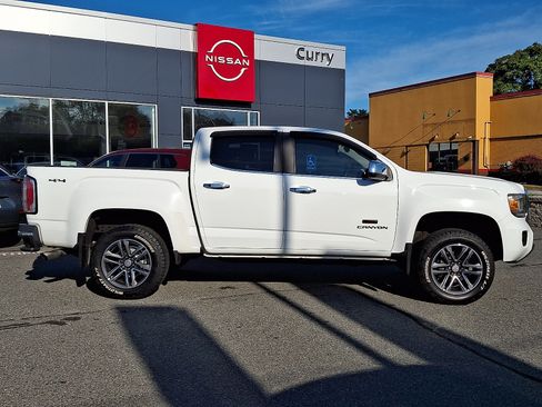Used 2016 GMC Canyon SLT AWD/4WD image 8