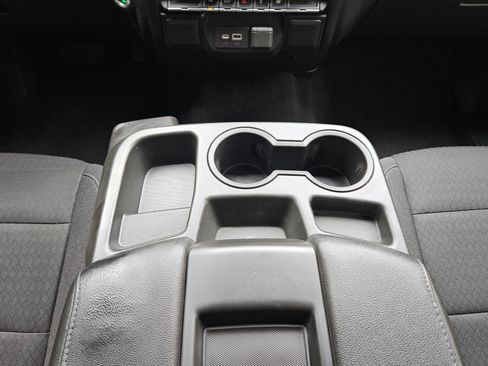 Used 2021 Chevrolet Silverado 1500 LT w/ Bed Protection Package AWD/4WD image 12