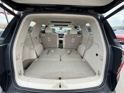 Used 2021 GMC Acadia Denali w/ Denali Ultimate Package image 15