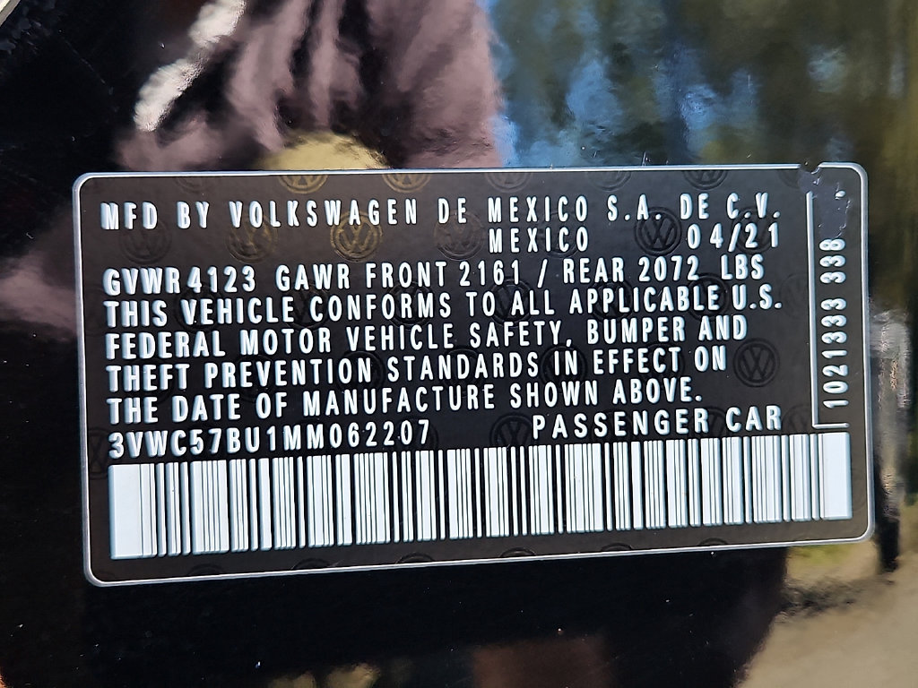 Used 2021 Volkswagen Jetta SE w/ SE Cold Weather Package FWD image 29
