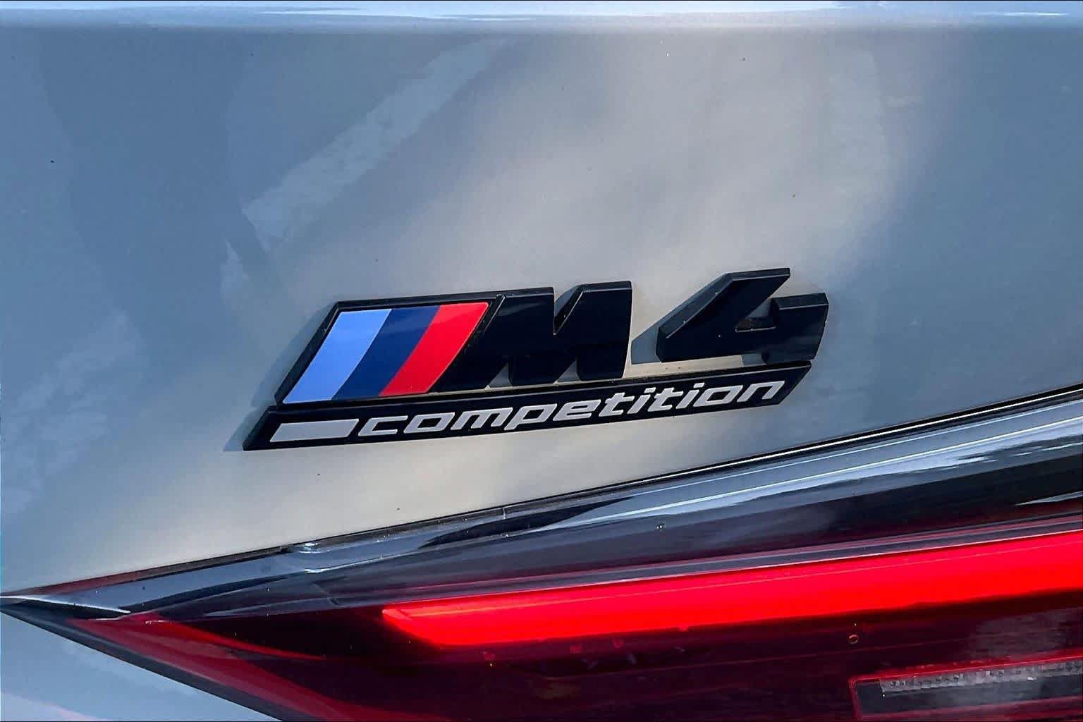 Used 2022 BMW M4 xDrive Competition w/ Executive Package AWD/4WD image 9