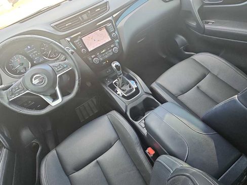 Used 2022 Nissan Rogue Sport SL image 22