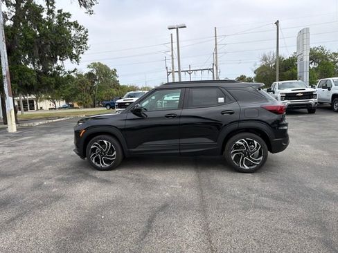 New 2026 Chevrolet TrailBlazer RS w/ Driver Confidence Package FWD image 4