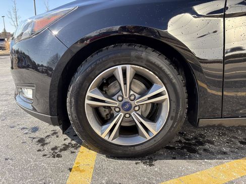 Used 2017 Ford Focus SE image 26