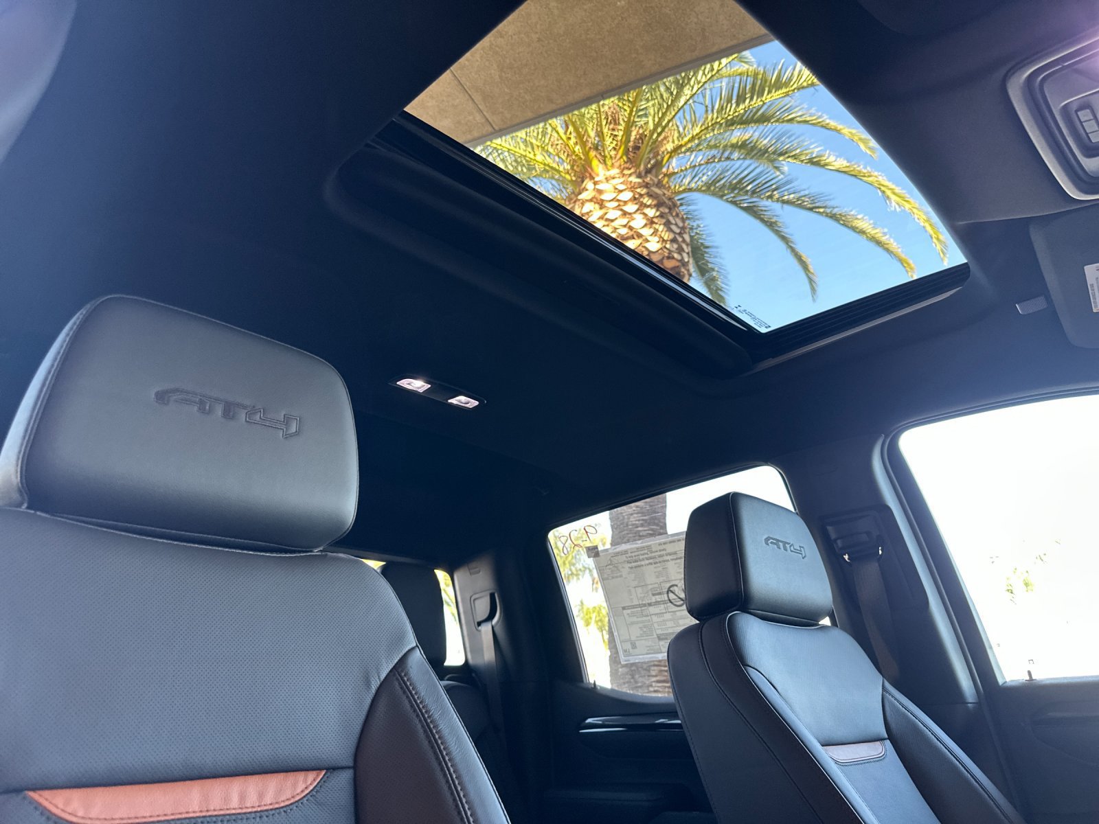 New 2026 GMC Sierra 1500 AT4 w/ AT4 Premium Package AWD/4WD image 16
