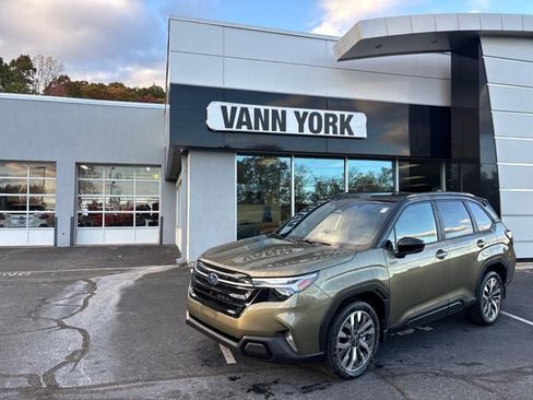 New 2025 Subaru Forester Touring image 57