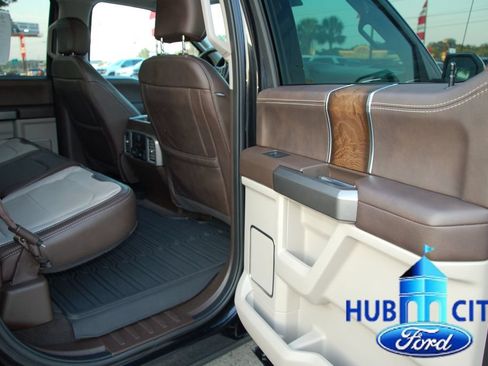 Used 2020 Ford F150 Limited w/ Trailer Tow Package AWD/4WD image 15