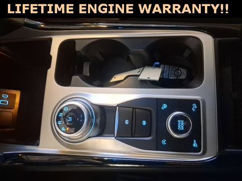 Used 2024 Ford Explorer ST w/ Technology Package image 10