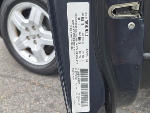 Used 2008 Dodge Caliber SXT FWD image 22