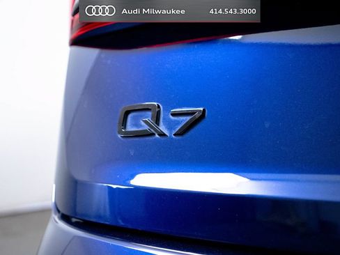 Used 2023 Audi Q7 2.0T Premium Plus w/ Premium Plus Package AWD/4WD image 11