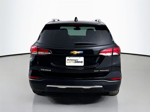 Used 2023 Chevrolet Equinox Premier AWD/4WD image 8