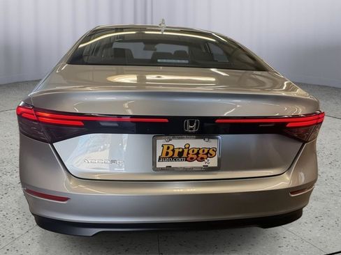 Used 2024 Honda Accord EX image 7