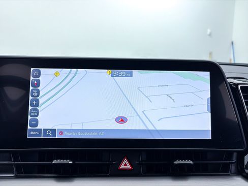 Certified 2023 Kia Sportage EX AWD/4WD image 5