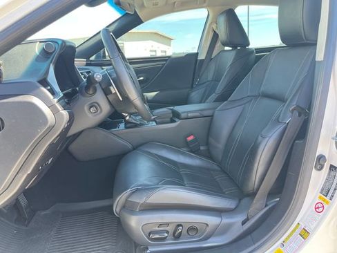 Used 2019 Lexus ES 350 w/ Accessory Package 2 FWD image 15