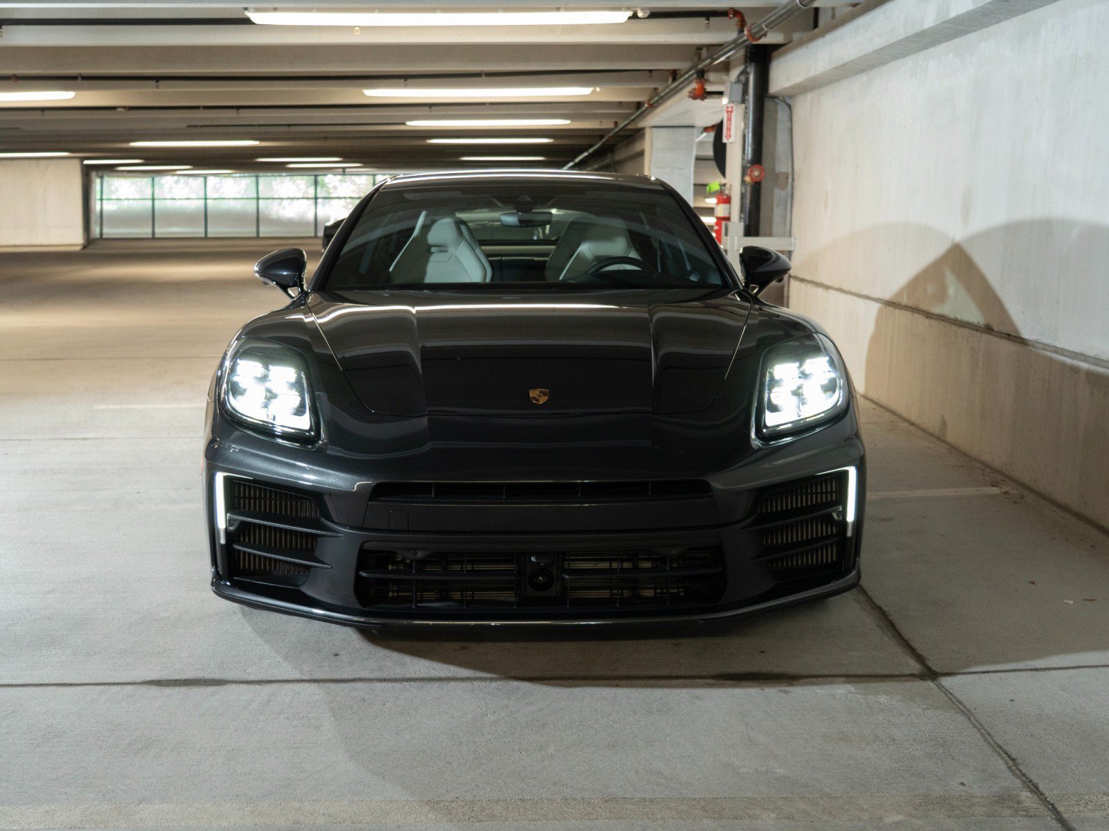 Certified 2026 Porsche Panamera 4 AWD/4WD image 6