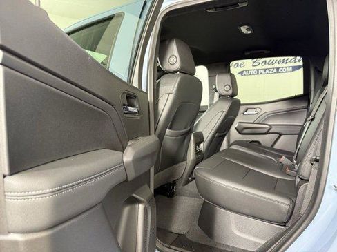 New 2025 Chevrolet Colorado LT w/ LT Convenience Package image 14