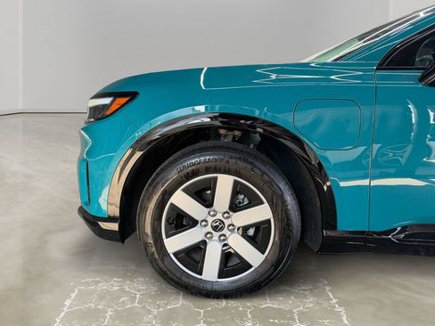 Used 2024 Honda Prologue Touring image 14