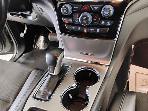 Used 2021 Jeep Grand Cherokee Laredo X RWD image 77