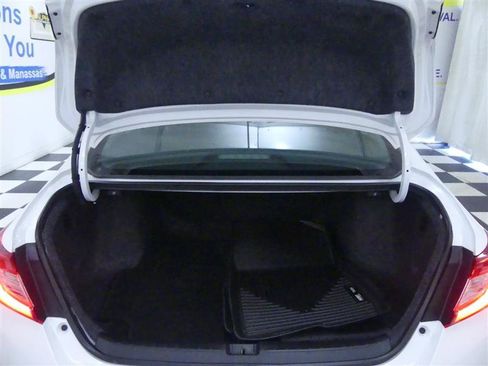 Used 2022 Honda Accord EX-L image 31