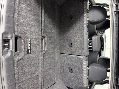 Used 2019 Nissan Rogue Sport SV image 19