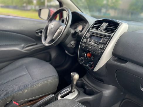 Used 2015 Nissan Versa Note SV FWD image 18