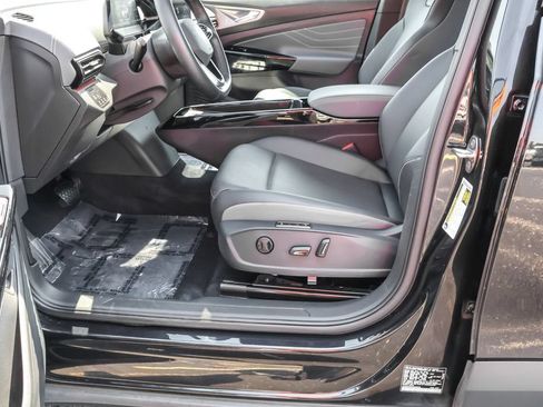 Used 2023 Volkswagen ID.4 Pro S AWD/4WD image 18
