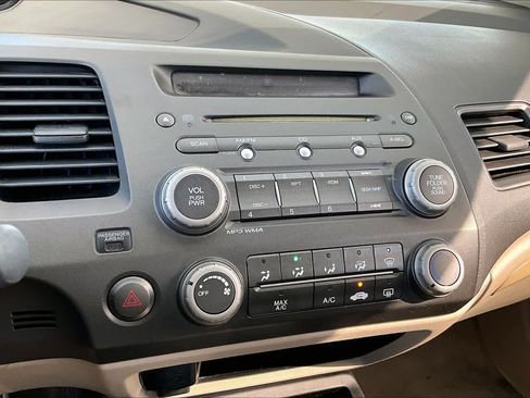Used 2011 Honda Civic LX image 25