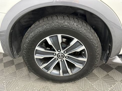 Used 2019 Nissan Armada SL w/ Premium Package AWD/4WD image 19